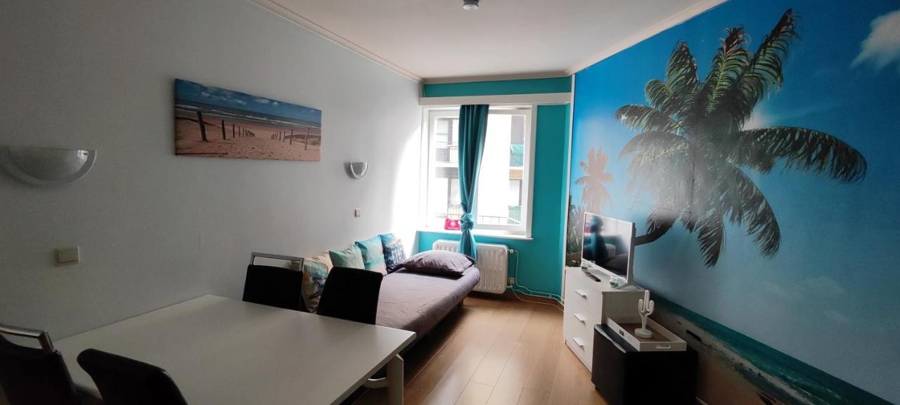 Studio 2/4P Avec Salle De Bain Prive Остенде Экстерьер фото